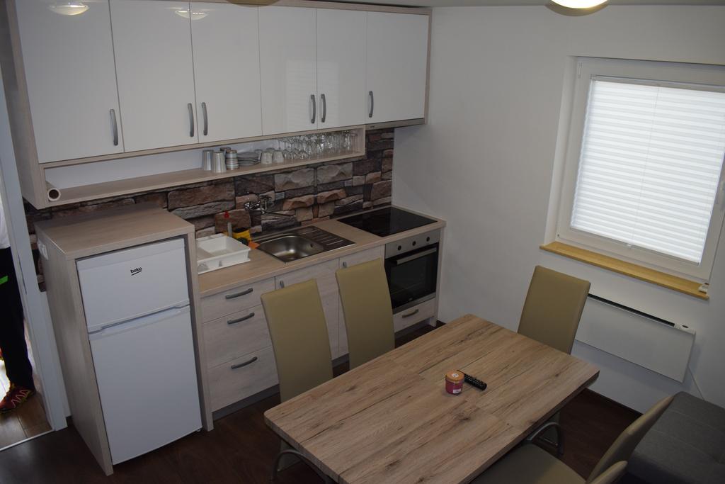 Appartement Borovnica Catez à Catez ob Savi Extérieur photo